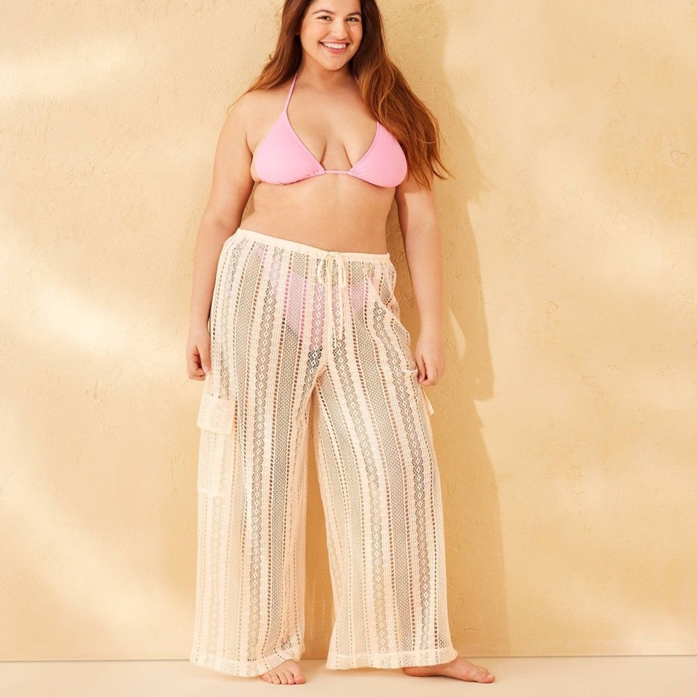 Women’s Cream Crochet Mid-Rise Swim Cover-Up Cargo Pants Size 1X